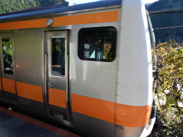 E233系0番台御嶽入線