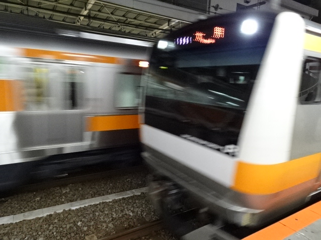 E233系0番台三鷹入線